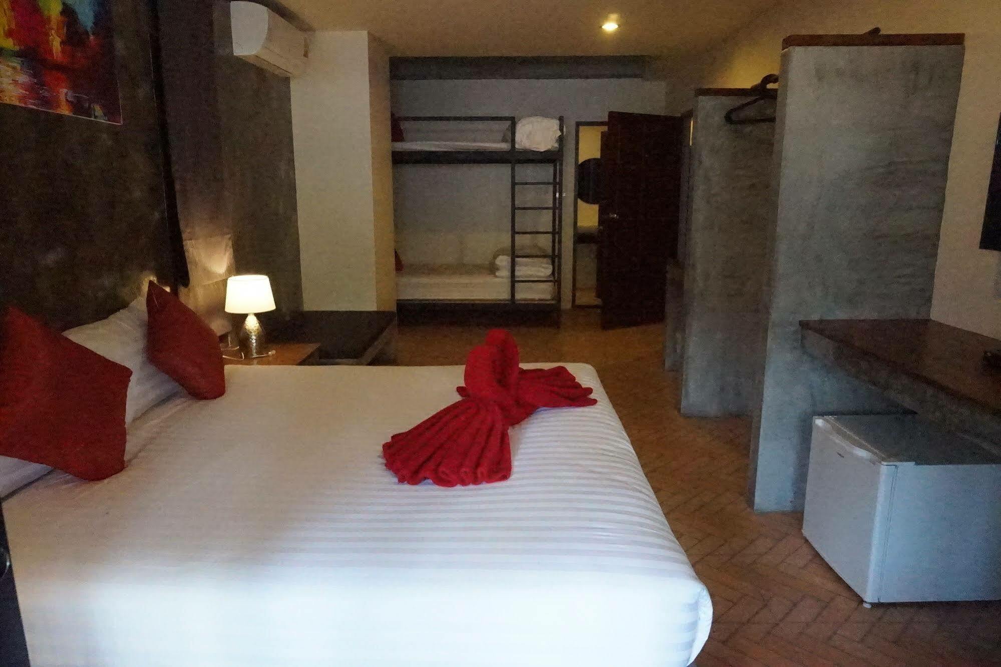 Hotel Oyo 75307 The Morning Minihouse Aonang Ao Nang Exterior foto